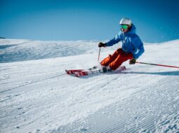 Dr. Thomas Gratzer- Skiing